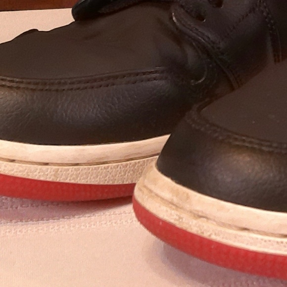 EUC Nike Air Jordan Retro Mid High Leather Black/Black Athletic Shoe Mens Sz11 main image 10
